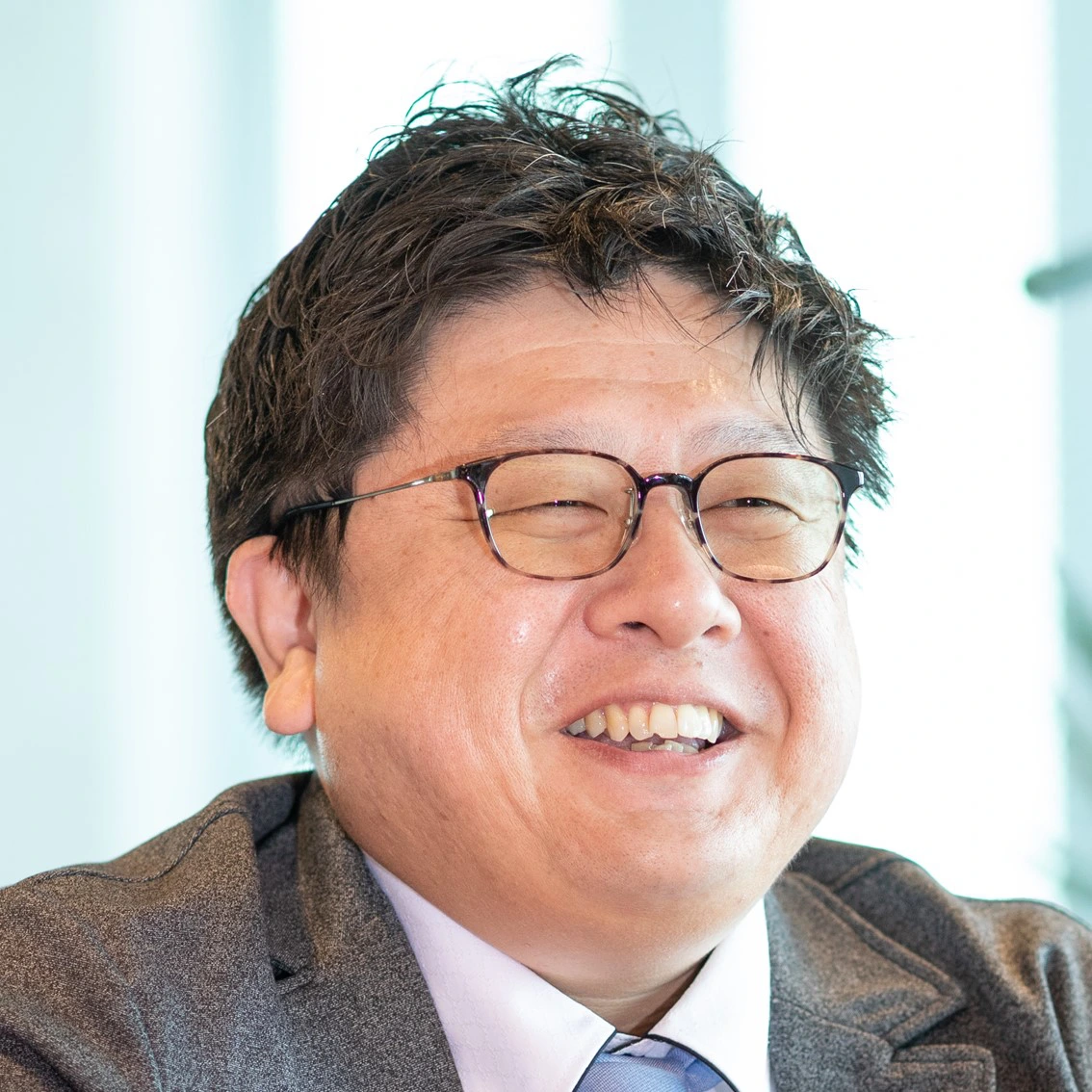 寅野 理司